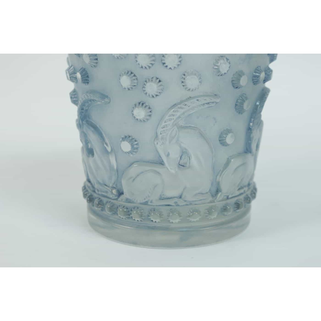 René Lalique Vase « Ajaccio » | Biron René Lalique Vase "Ajaccio"