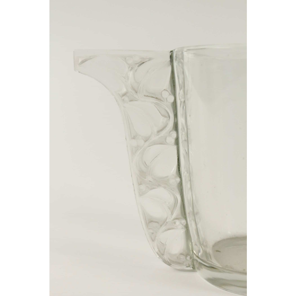 RENE LALIQUE (1860-1945) Vase « Honfleur » | Biron RENE LALIQUE (1860-1945) Vase "Honfleur"