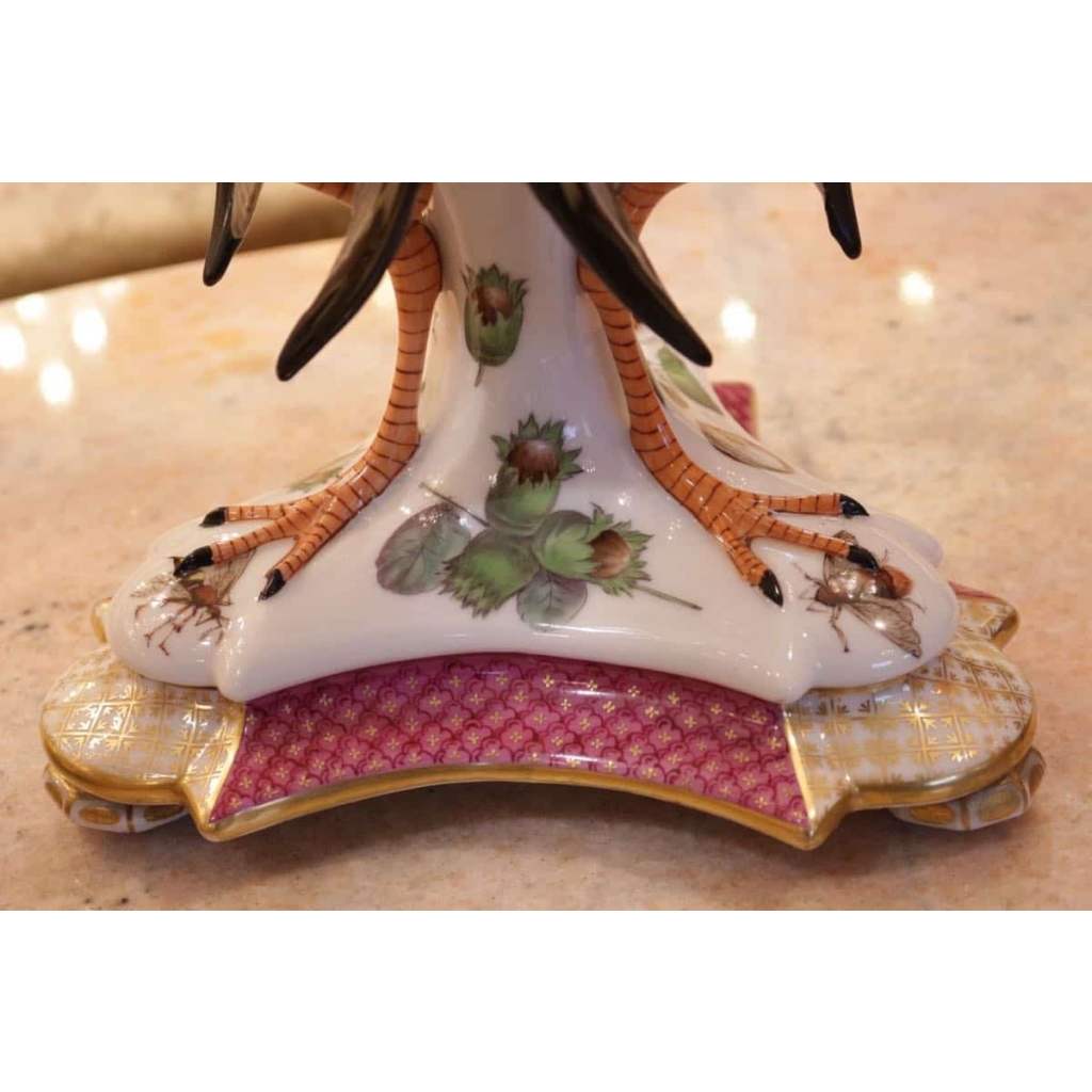 Paire de chandeliers Échassiers et insectes Hochst 18e siècle | Biron Paire de chandeliers Échassiers et insectes Hochst 18e siècle