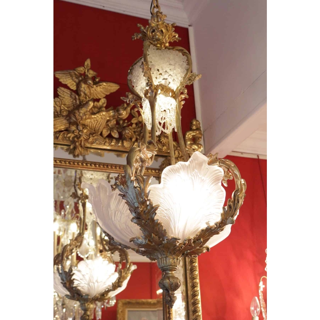 Lustre shell Napoléon III vers 1860 Lustre shell Napoléon III vers 1860