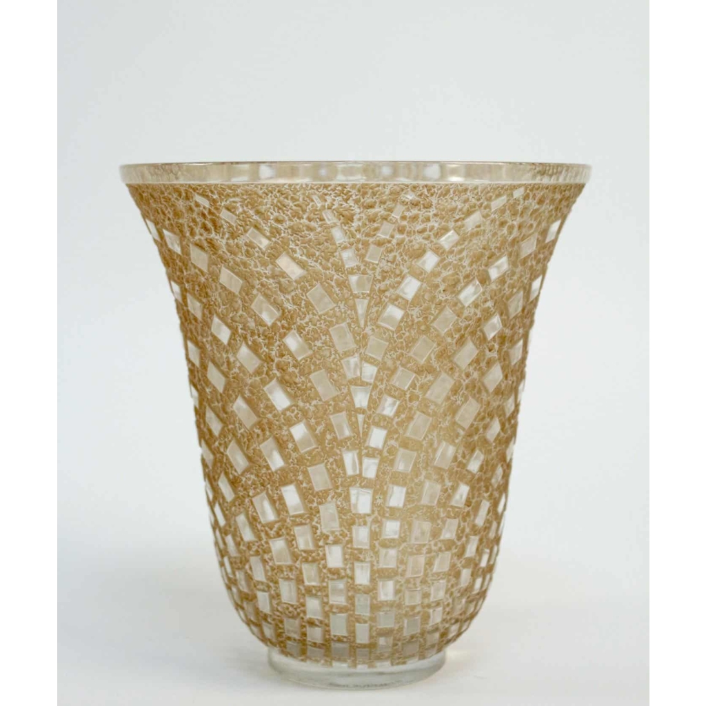 René Lalique Vase « Damiers » | Biron René Lalique Vase "Damiers"