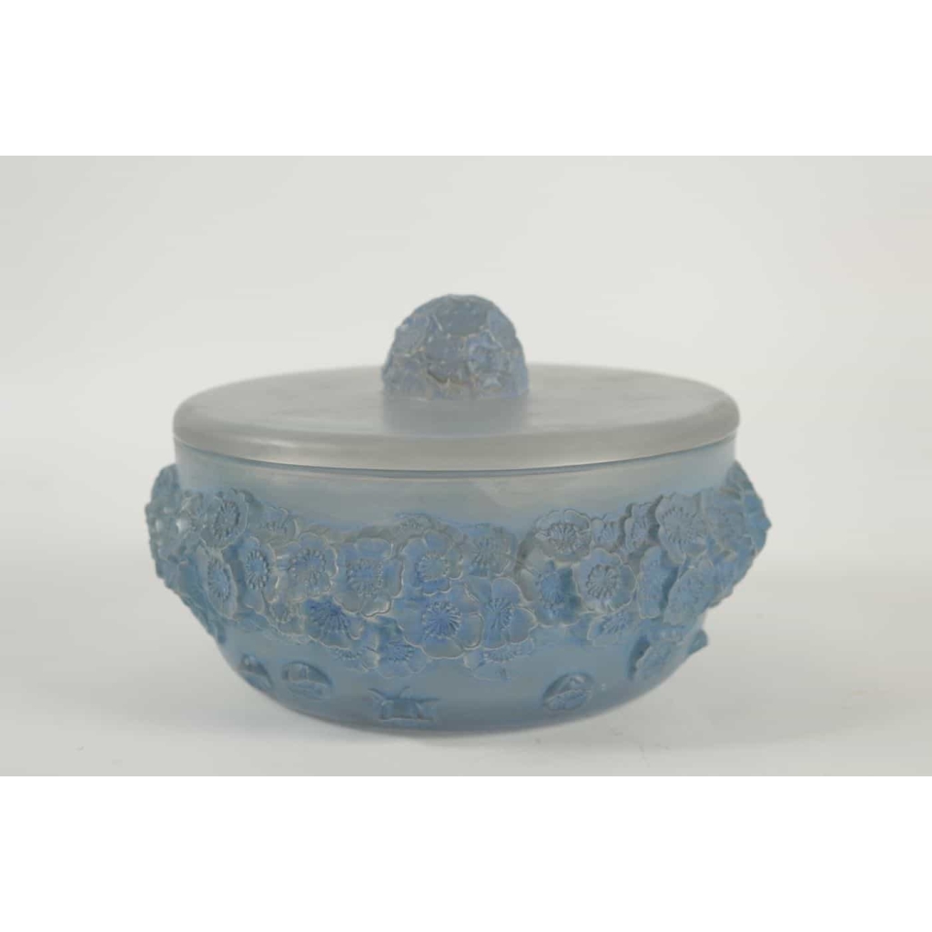 René Lalique (1860-1945), Boite » Primevères » | Biron |||||||