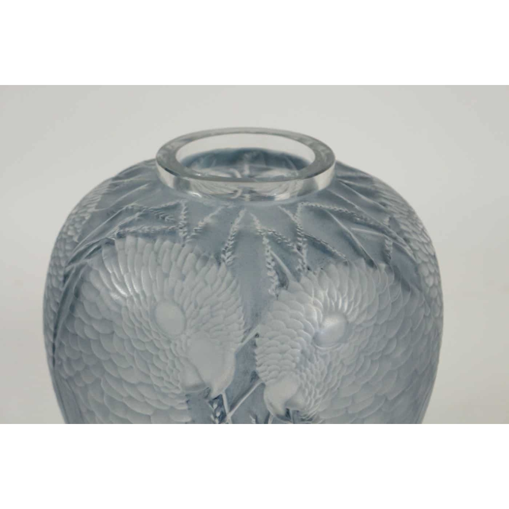 Rene Lalique Vase » Alicante » | Biron Rene Lalique Vase" Alicante"