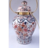 Grande potiche en porcelaine Imari montére en lampe, circa 1950