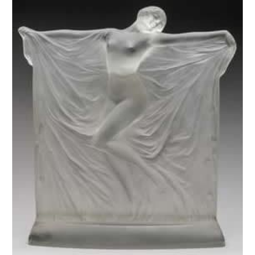 René LALIQUE (1860-1945) « Thaïs » ou « Suzanne deuxième modèle » | Biron René LALIQUE (1860-1945) "Thaïs" ou "Suzanne deuxième modèle"