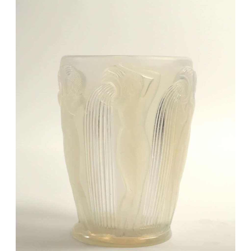 René Lalique Opalescent « Danaides » Vase | Biron René Lalique Opalescent "Danaides" Vase