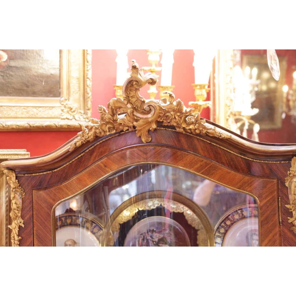 Vitrine St Louis XV | Biron Vitrine St Louis XV
