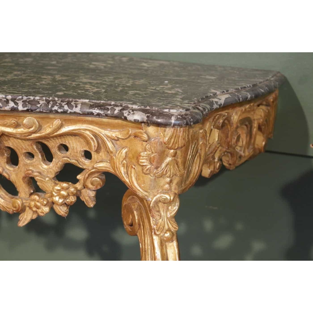 Paire de consoles de style Louis xv du XIXème siècle