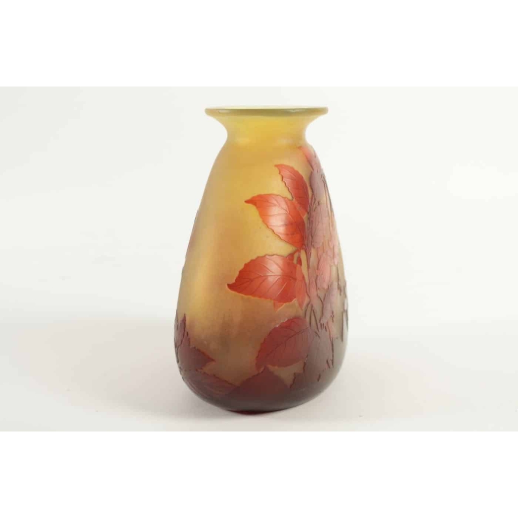 Emile Gallé : Vase « fushias » Rouge et Jaune | Biron Emile Gallé : Vase "fushias" Rouge et Jaune