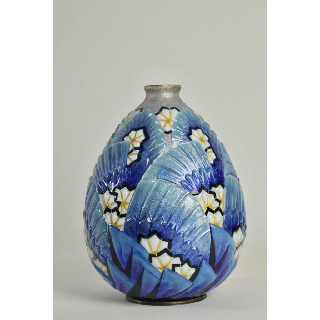 CAMILLE FAURÉ (LIMOGES, 1874 – 1956) : Vase Emaillé | Biron ||||||