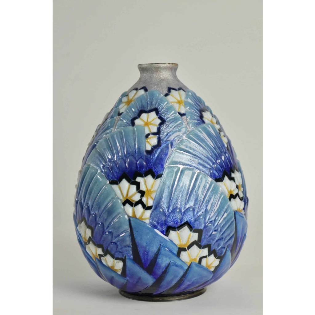 CAMILLE FAURÉ (LIMOGES, 1874 – 1956) : Vase Emaillé | Biron CAMILLE FAURÉ (LIMOGES, 1874 - 1956) : Vase Emaillé