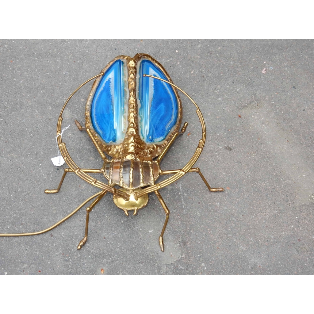 1970′ Applique Scarabée de Fernandez ou Duval Brasseur avec Ailes en Agate Bleue 30 X H 35 cm | Biron 1970' Applique Scarabée de Fernandez ou Duval Brasseur avec Ailes en Agate Bleue 30 X H 35 cm