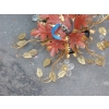 1970′ Série de 2 Plafonniers ou Appliques à Décor de Fleurs et Feuilles en Métal Doré Style Maison Bagués Feuilles en Verre de Couleur Orange | Biron 1970' Série de 2 Plafonniers ou Appliques à Décor de Fleurs et Feuilles en Métal Doré Style Maison Bagués Feuilles en Verre de Couleur Orange