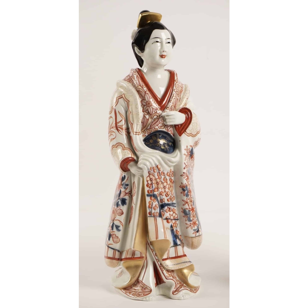 Bijin (beautés) en porcelaine et émaux imari | Biron Bijin (beautés) en porcelaine et émaux imari