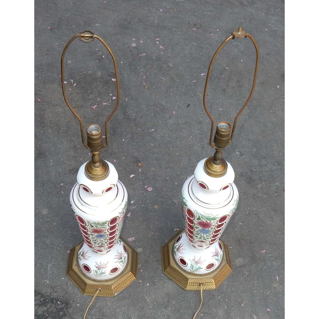 1950/60 Paire de Lampes Baccarat Overlay