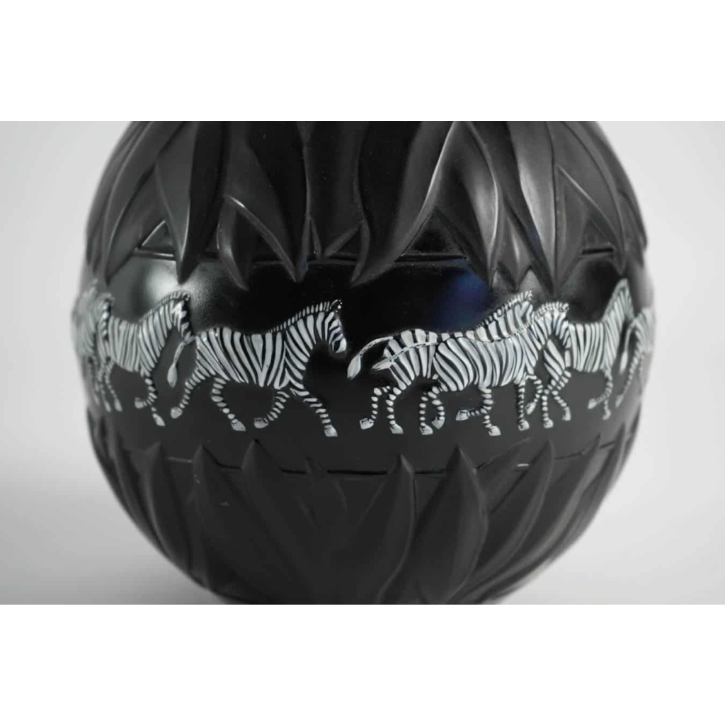 Marie Claude Lalique : Pair of Black and Frosted Glass ‘TANZANIA’ Vases | Biron Marie Claude Lalique : Pair of Black and Frosted Glass 'TANZANIA' Vases