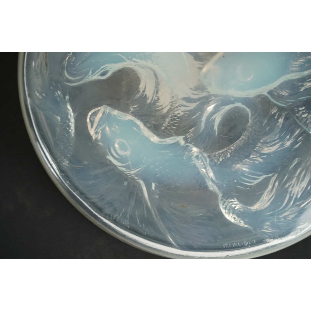 René Lalique Opalescent Boite » Cyprins » | Biron René Lalique Opalescent Boite" Cyprins"