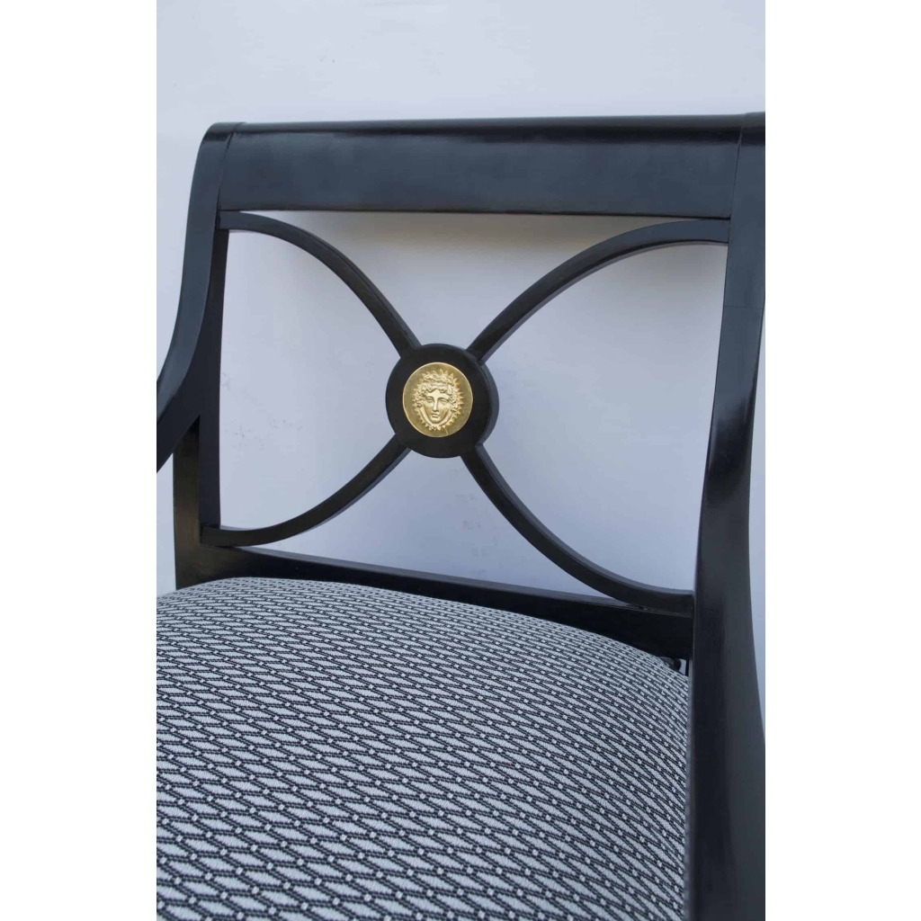 Paire de fauteuils de style Empire en laque noire, Maison Jansen, années 1940
