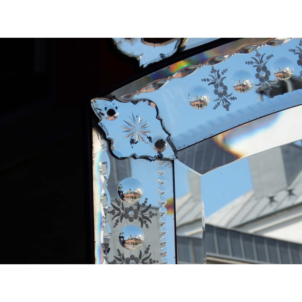 1880/1900′ Miroir Venise Vertical a Bulles et Fleurs 171 x 89,5 cm | Biron 1880/1900' Miroir Venise Vertical a Bulles et Fleurs 171 x 89,5 cm