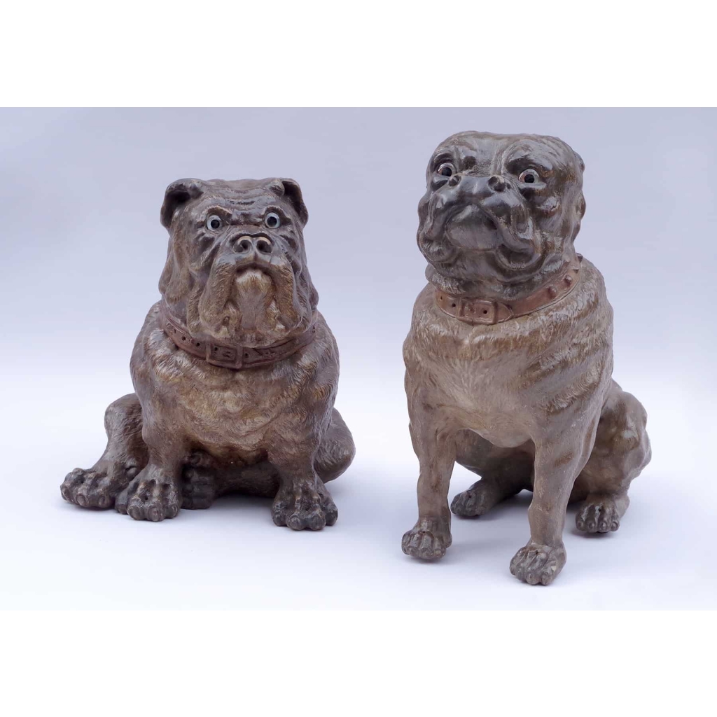 Paire de chiens bouledogue en céramique polychrome, travail anglais, XIXème siècle | Biron ||||||||||||