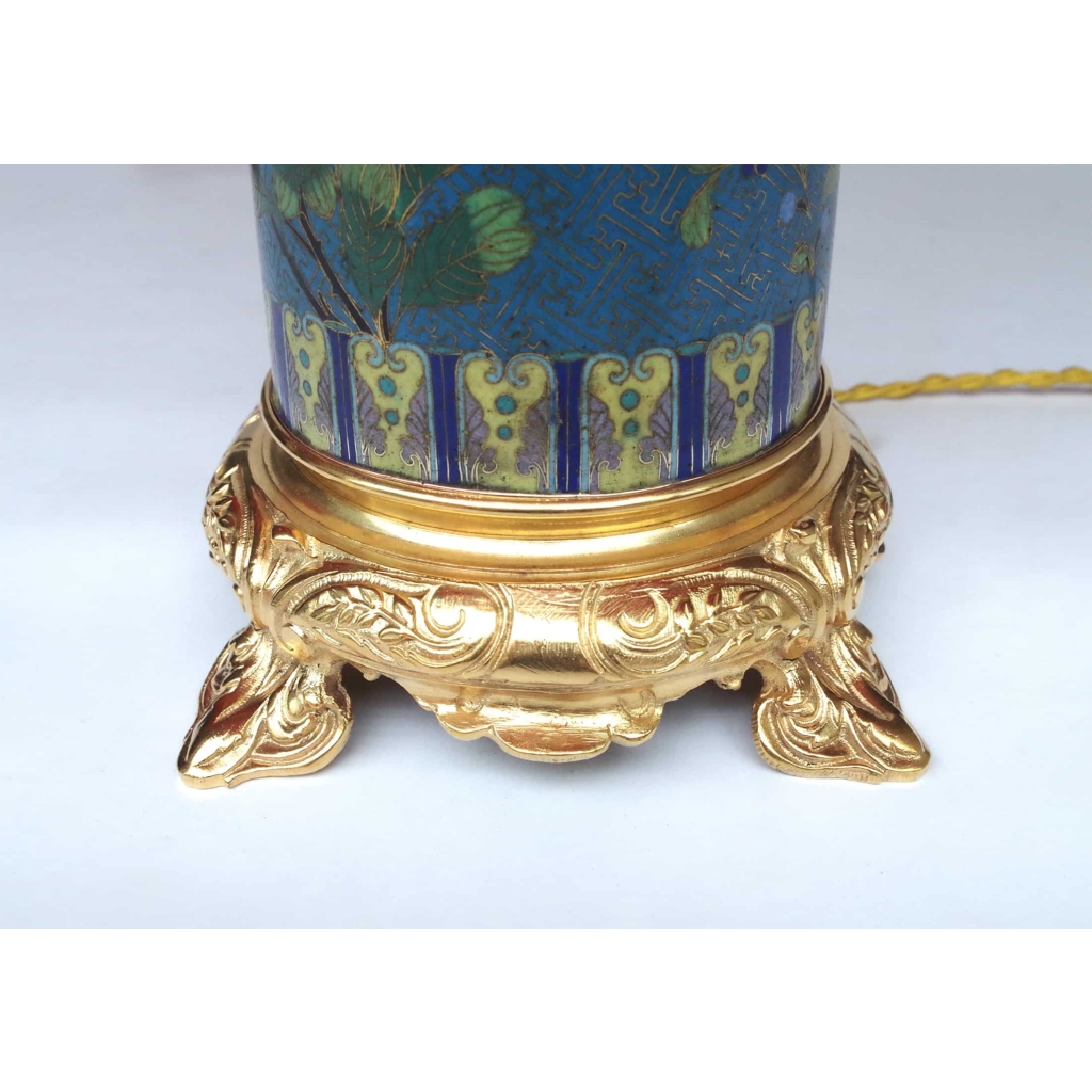 Paire de lampes rouleaux en émaux cloisonnés et bronze doré, circa 1900