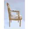 Paire de fauteuils à la reine à colonnes détachées en bois doré, style Louis XVI, circa 1880 | Biron Paire de fauteuils à la reine à colonnes détachées en bois doré, style Louis XVI, circa 1880