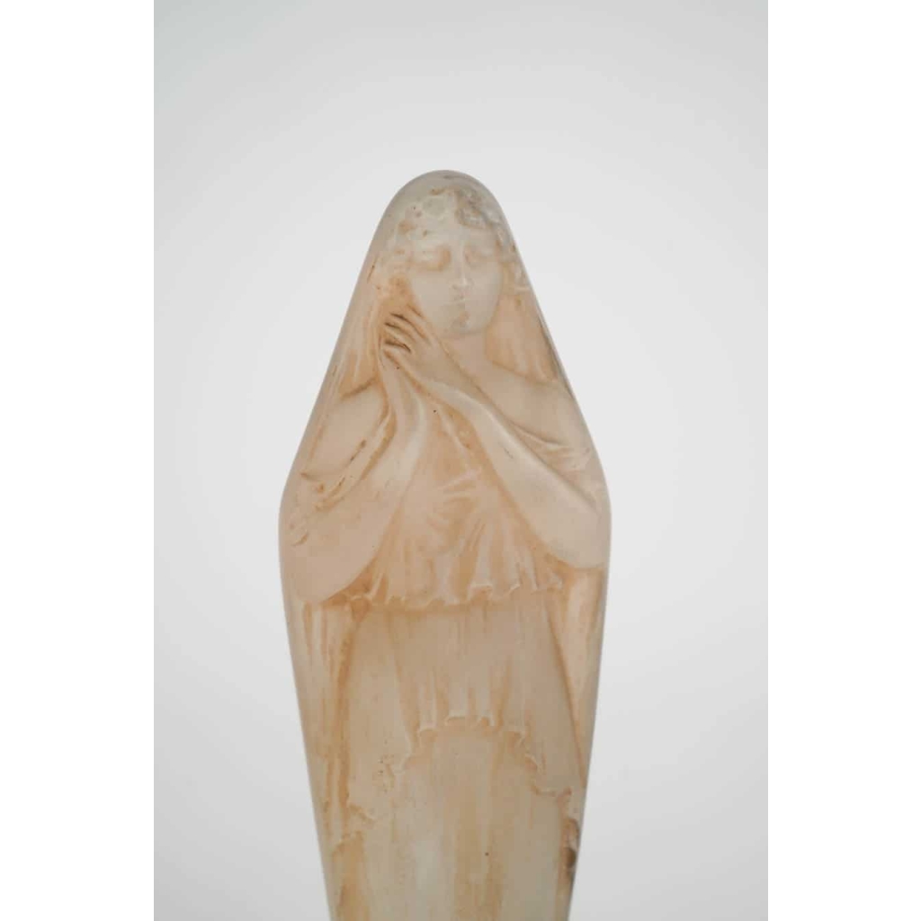 Rene Lalique Statuette « Voilee Mains Jointes « | Biron Rene Lalique Statuette "Voilee Mains Jointes "