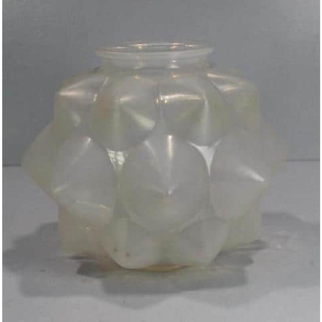 René LALIQUE, Opalescent Vase « Champagne » | Biron |||||