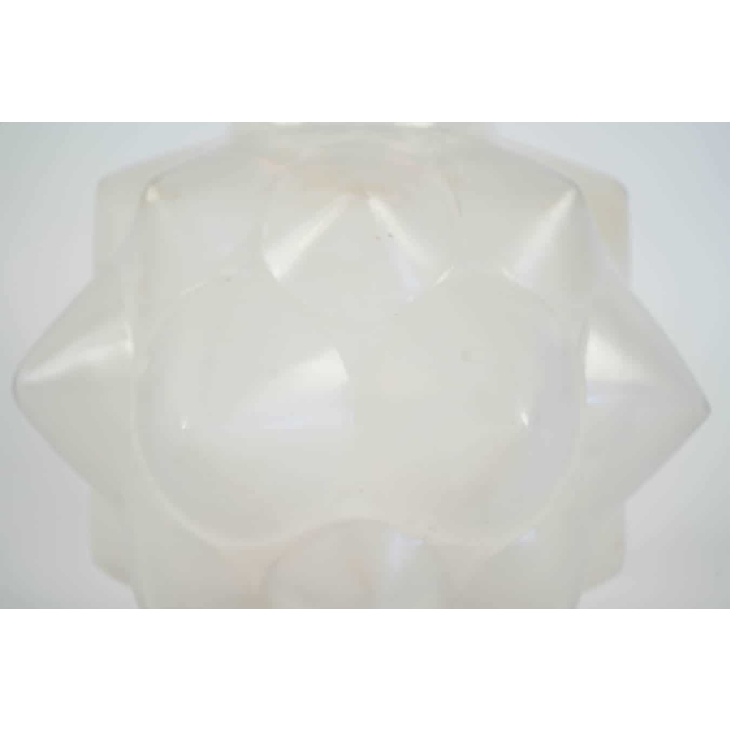 René LALIQUE, Opalescent Vase « Champagne » | Biron René LALIQUE, Opalescent Vase "Champagne"