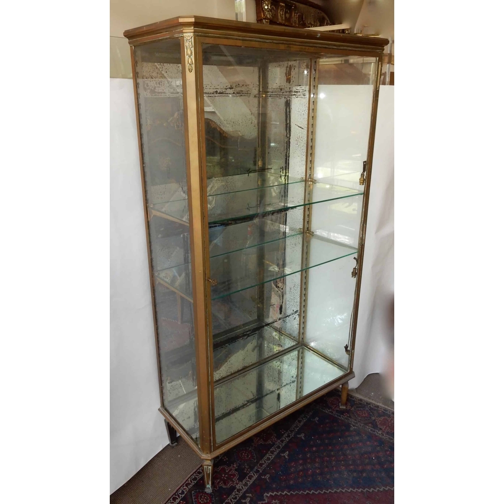 1900′ Vitrine en Laiton de Style LXVI Signée Muller Paris | Biron |||||||