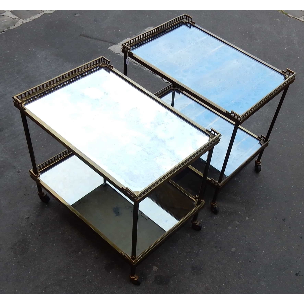 1950/70 Paire de Dessertes Roulantes Maison Jansen en Laiton et Bronze Doré Avec Galeries Ajourées | Biron |||||||||||