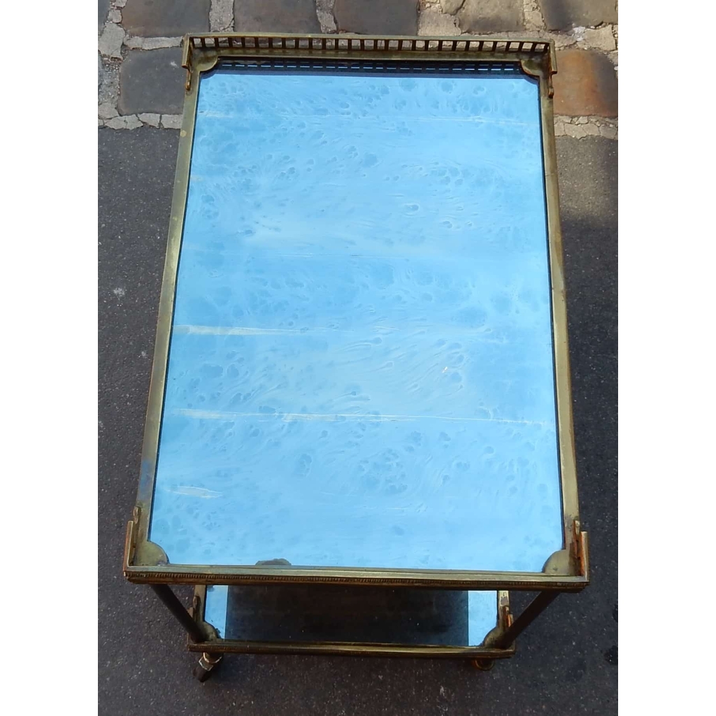 1950/70 Paire de Dessertes Roulantes Maison Jansen en Laiton et Bronze Doré Avec Galeries Ajourées | Biron 1950/70 Paire de Dessertes Roulantes Maison Jansen en Laiton et Bronze Doré Avec Galeries Ajourées