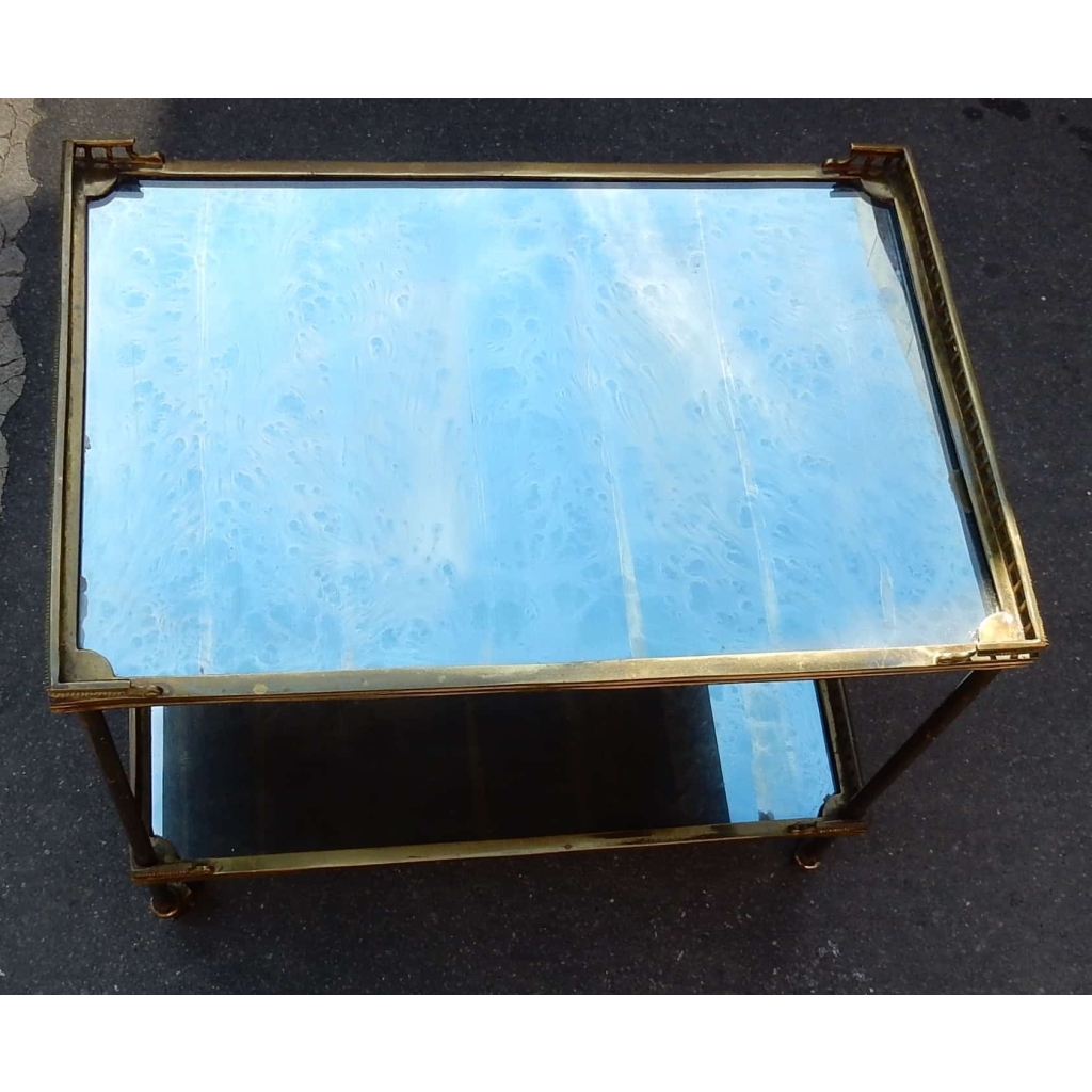 1950/70 Paire de Dessertes Roulantes Maison Jansen en Laiton et Bronze Doré Avec Galeries Ajourées | Biron 1950/70 Paire de Dessertes Roulantes Maison Jansen en Laiton et Bronze Doré Avec Galeries Ajourées