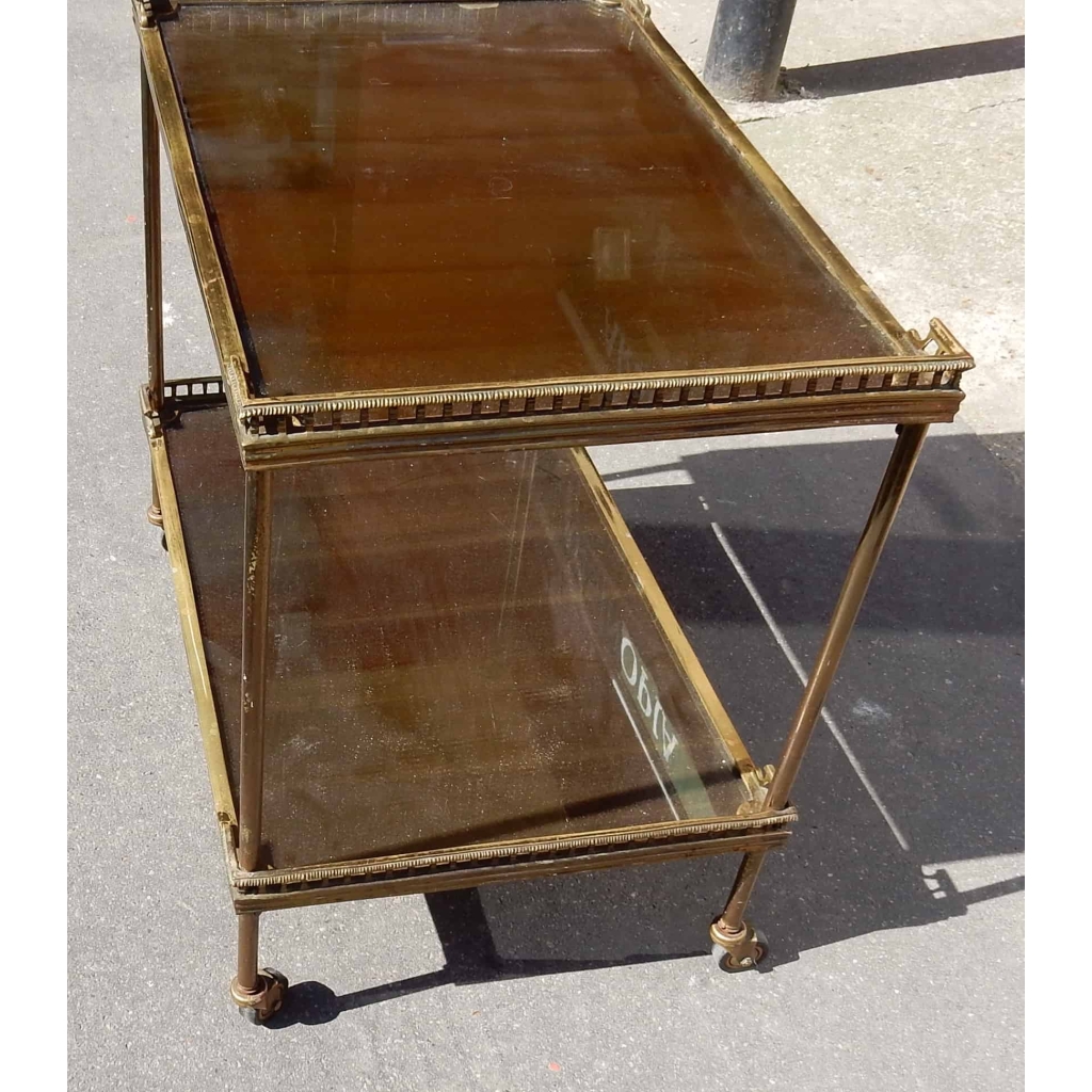 1950/70 Paire de Dessertes Roulantes Maison Jansen en Laiton et Bronze Doré Avec Galeries Ajourées | Biron 1950/70 Paire de Dessertes Roulantes Maison Jansen en Laiton et Bronze Doré Avec Galeries Ajourées