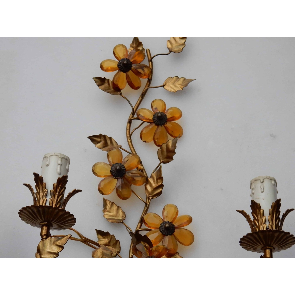 1970′ Paire d’ Appliques en Métal Doré à Décor de Fleurs et Feuilles Style Maison Bagués | Biron 1970' Paire d' Appliques en Métal Doré à Décor de Fleurs et Feuilles Style Maison Bagués