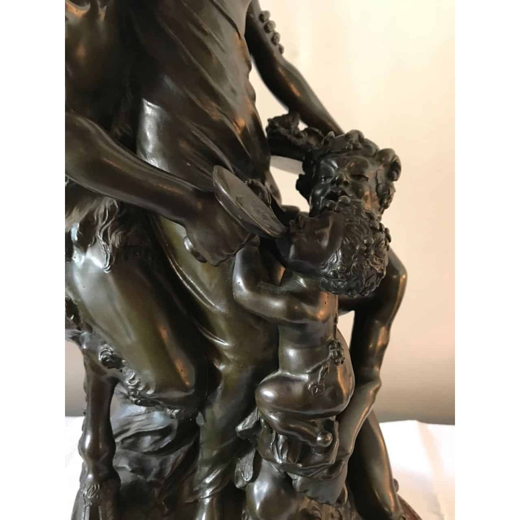 Bronze à patine brune sur socle de marbre griotte, rotatif « L’éducation de Bacchus » par Clodion. Ref: Charles 02. | Biron Bronze à patine brune sur socle de marbre griotte, rotatif "L'éducation de Bacchus" par Clodion. Ref: Charles 02.