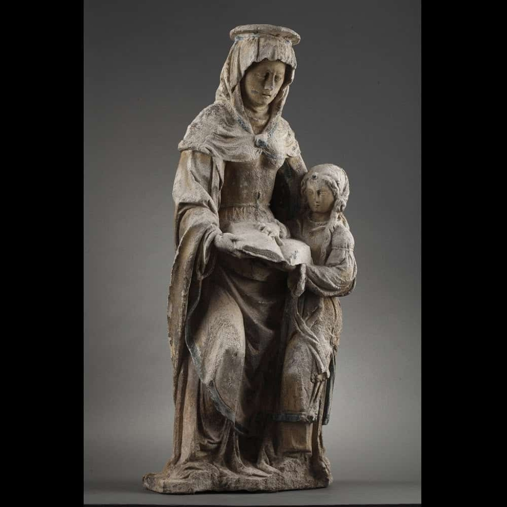 L’Education de la Vierge. Pierre sculptée, Est de la France avant 1550. | Biron L’Education de la Vierge. Pierre sculptée, Est de la France avant 1550.