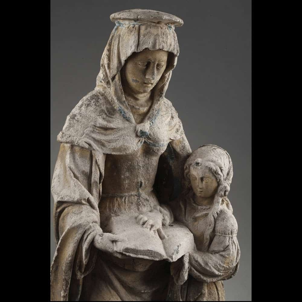 L’Education de la Vierge. Pierre sculptée, Est de la France avant 1550. | Biron L’Education de la Vierge. Pierre sculptée, Est de la France avant 1550.