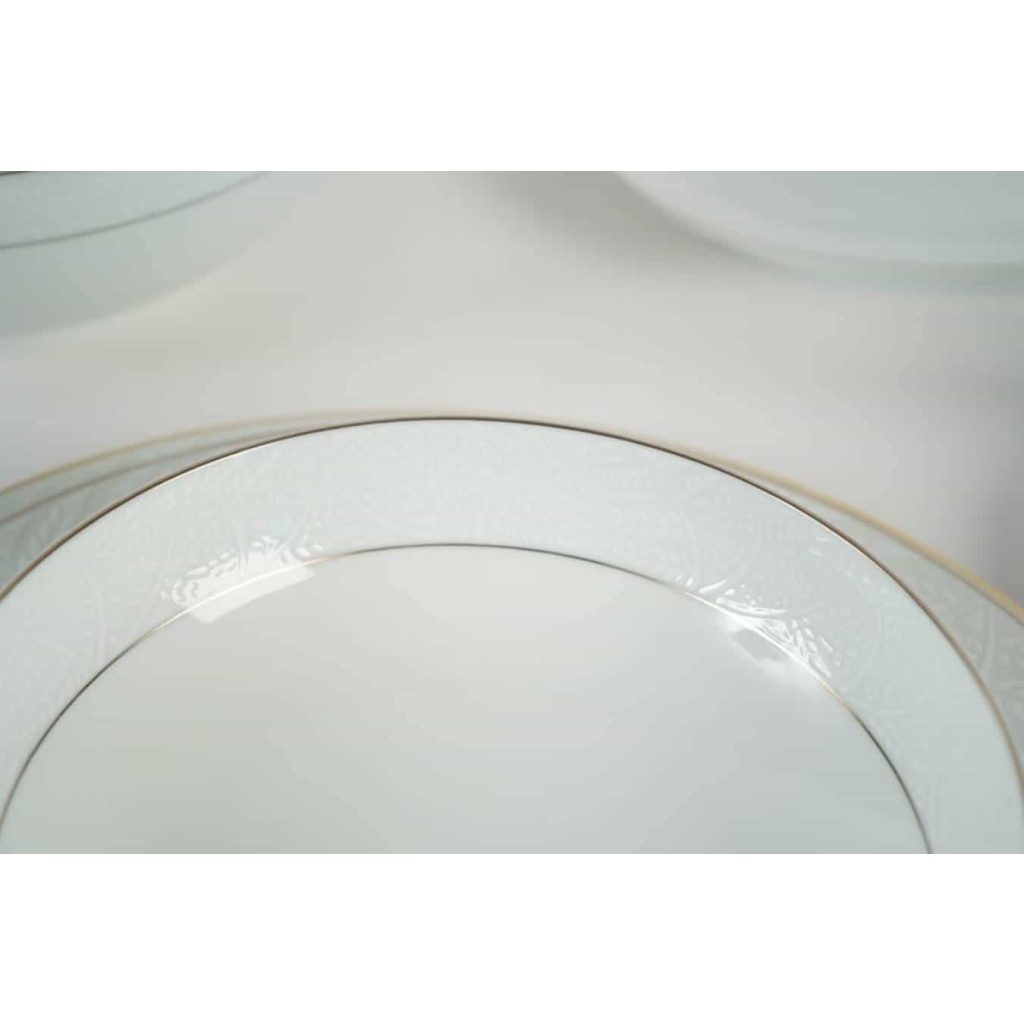 Lalique & Limoges Service de Table « Damassé Platine » | Biron Lalique & Limoges Service de Table "Damassé Platine"