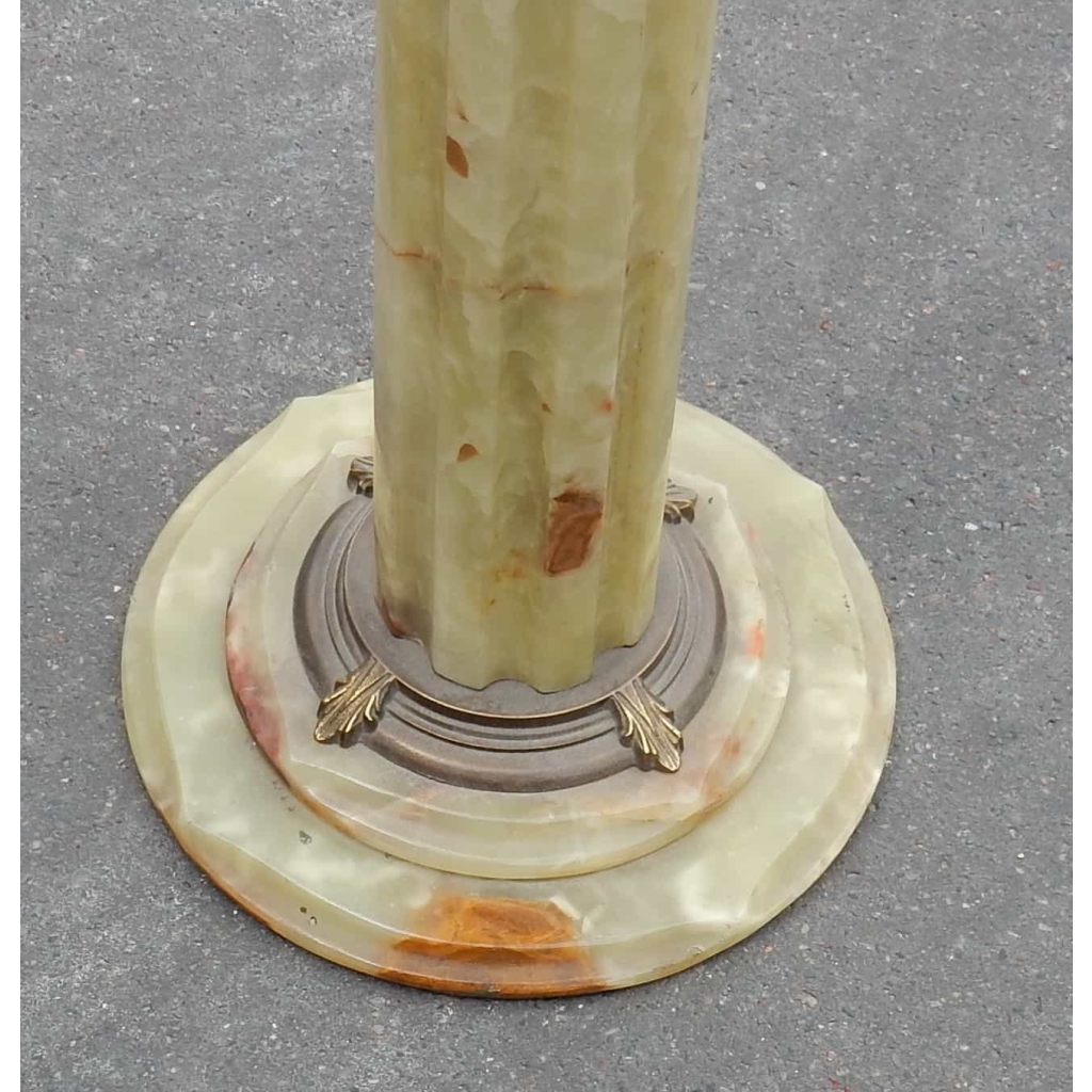 1970′ Colonne Onyx Et bronze Doré Style Corynthien | Biron 1970' Colonne Onyx Et bronze Doré Style Corynthien
