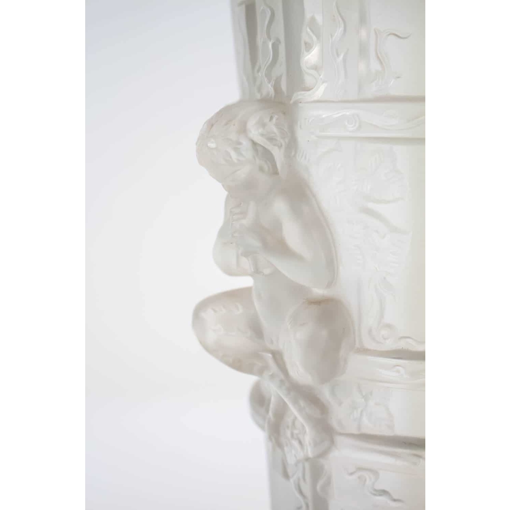 Paire de Lampes par Marc Lalique"Putti"