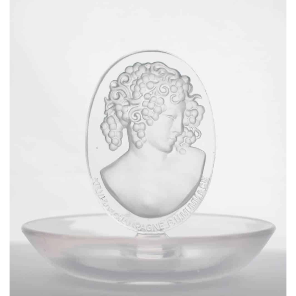 R Lalique Cendrier «Champagne Mumm» (1930) | Biron R Lalique Cendrier «Champagne Mumm» (1930)
