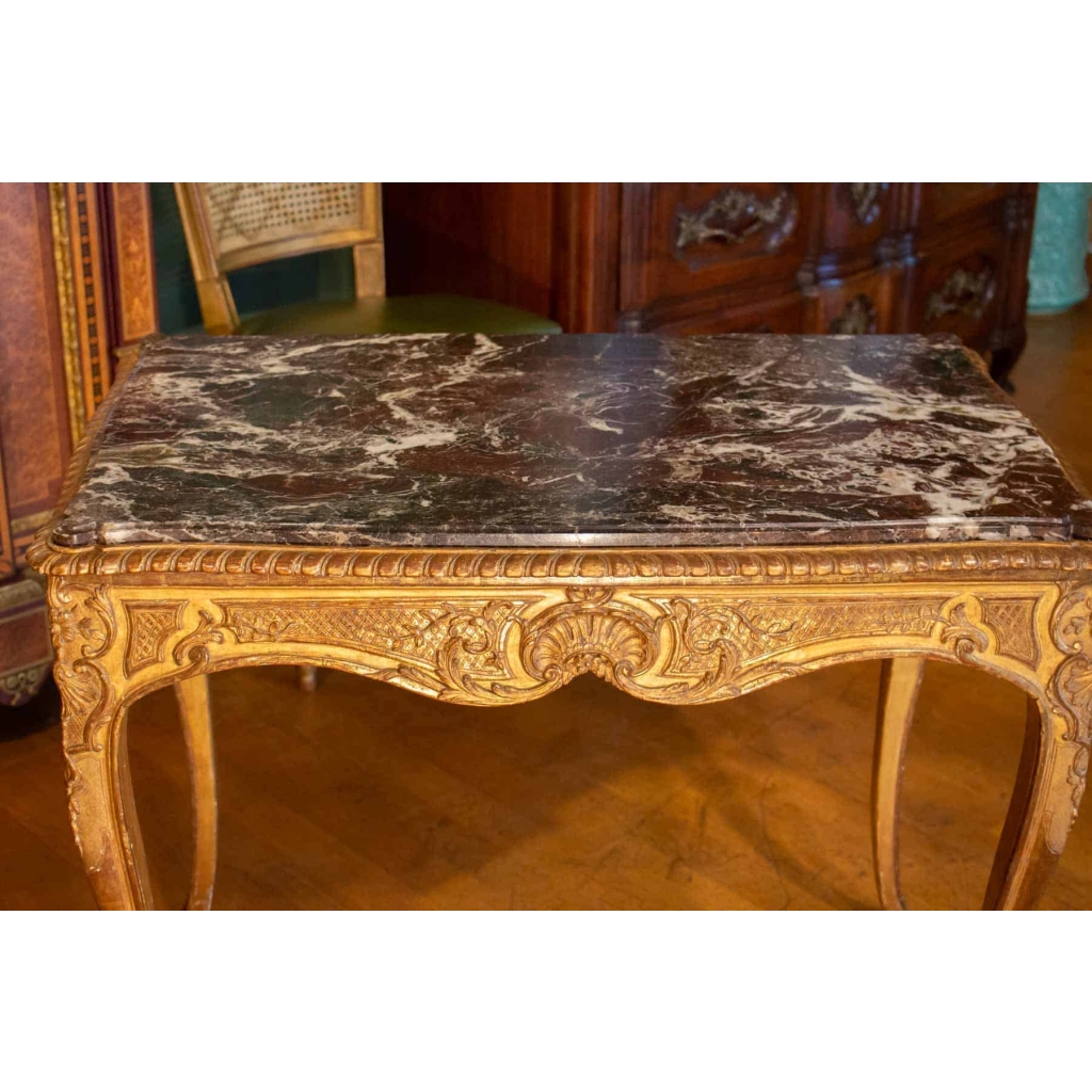 Table de style Régence en bois doré du XIXème siècle