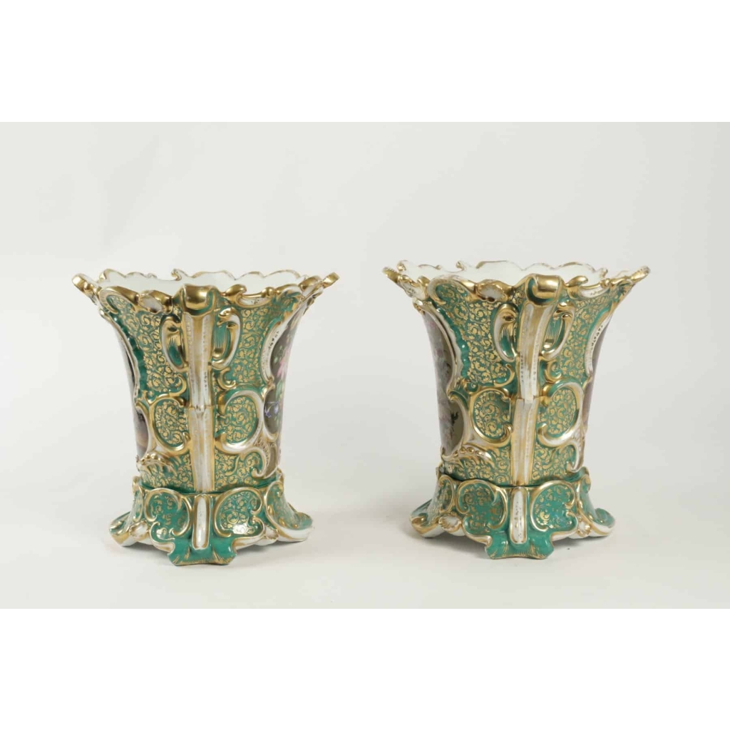 Vases de mariès en Porcelaine de Paris, céramique XIXème. | Biron Vases de mariès en Porcelaine de Paris, céramique XIXème.