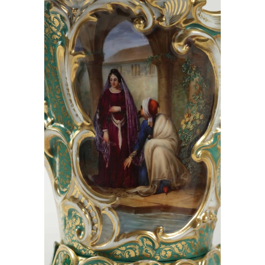 Vases de mariès en Porcelaine de Paris, céramique XIXème. | Biron Vases de mariès en Porcelaine de Paris, céramique XIXème.