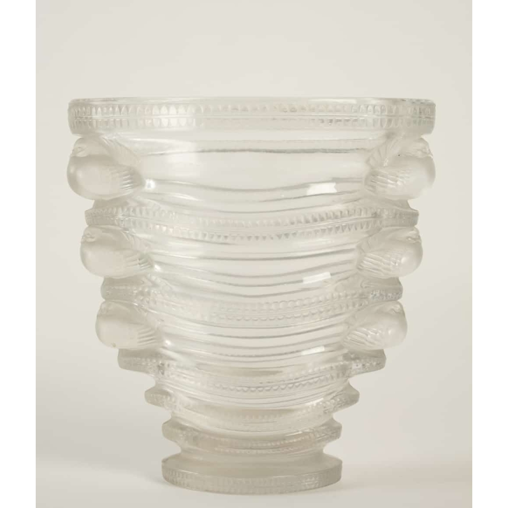 René LALIQUE (1860-1945) Vase « St Marc » | Biron ||||||