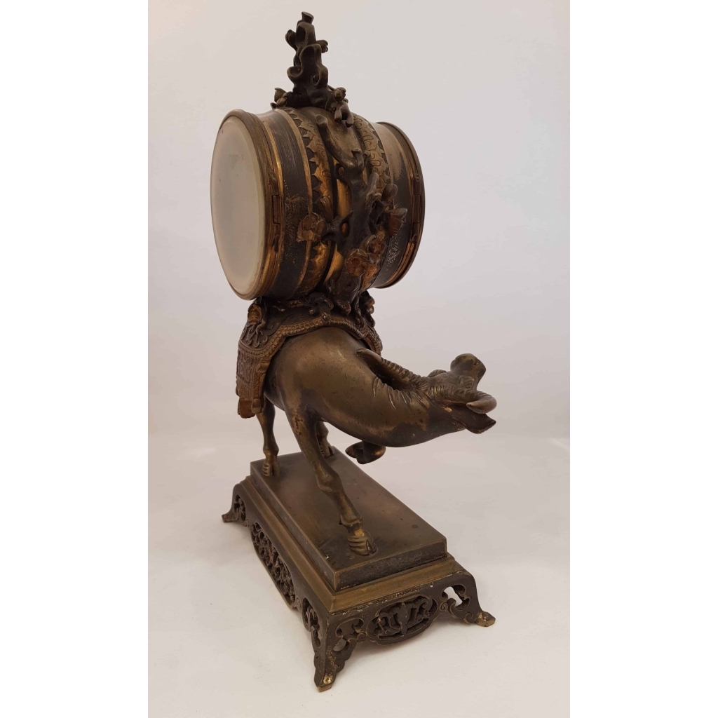 Petite pendule en bronze Napoléon III | Biron Petite pendule en bronze Napoléon III