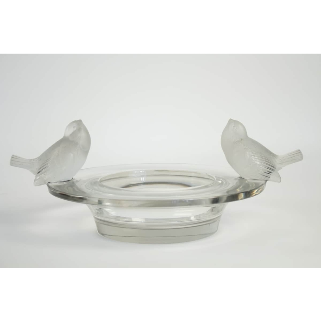 R lalique Coupe «Deux moineaux moqueurs» (1930). | Biron ||||||