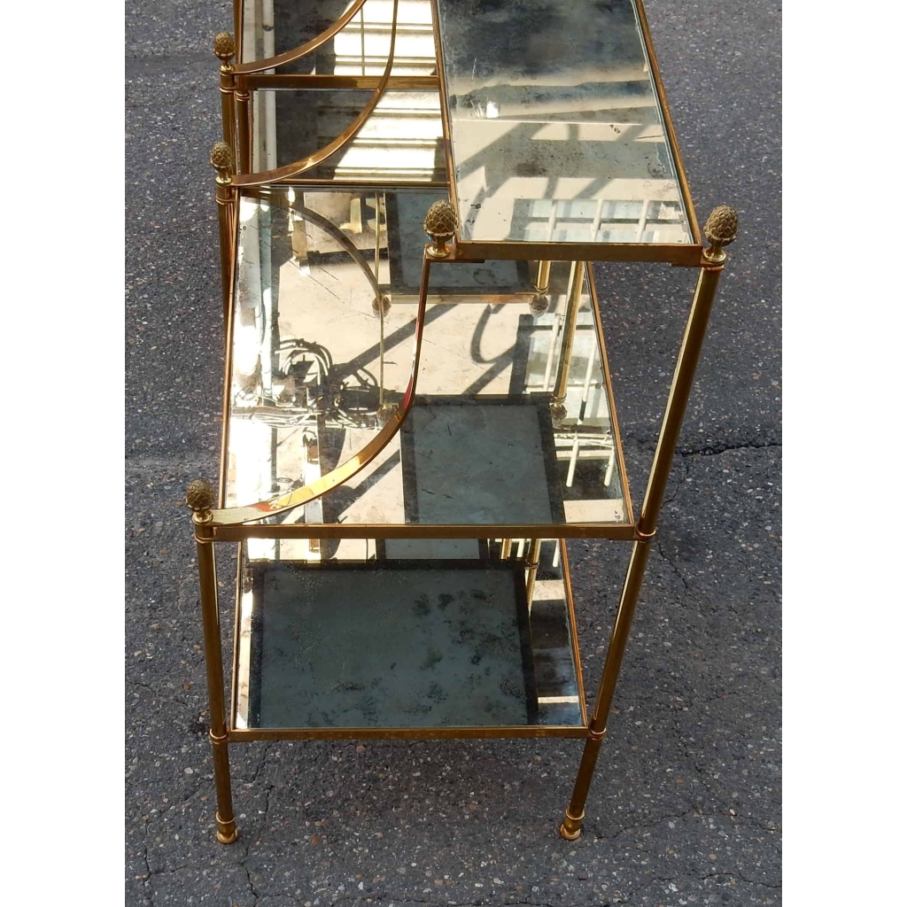 1950/70′ Paire d’Etagères en Laiton à 3 Niveaux Maison Bagués Forme Escabeau Plateaux Miroirs Vieillis | Biron 1950/70' Paire d'Etagères en Laiton à 3 Niveaux Maison Bagués Forme Escabeau Plateaux Miroirs Vieillis