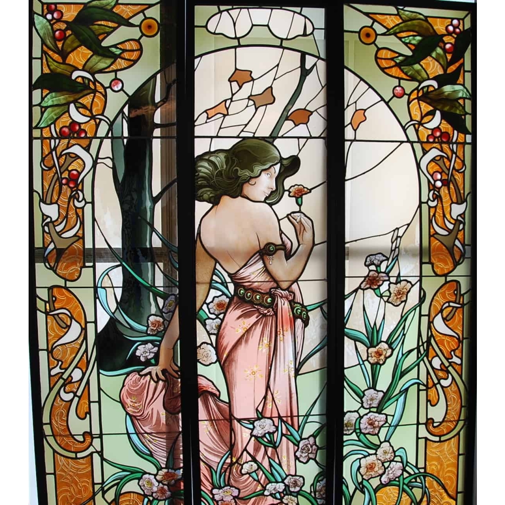 VITRAUX ART NOUVEAU FEMME AUX OEILLETS | Biron |||||